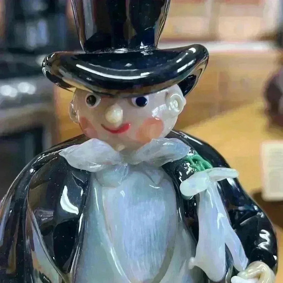 1950s Czechoslovakian blown glass groom. - Picture 2 of 7